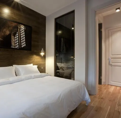 Urban Apartmanhotel 4*