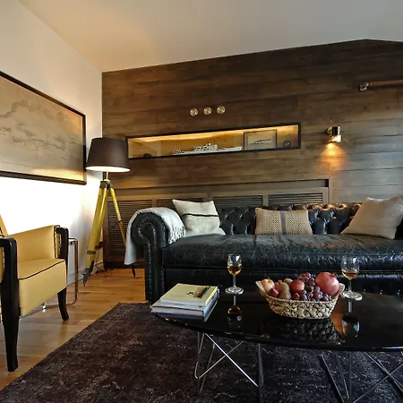 شقة فندقية Urban 4*