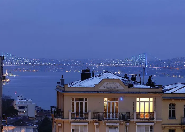 Urban מלון דירות