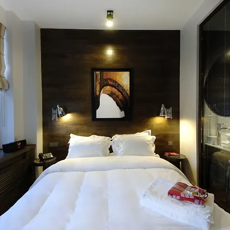 Urban 4*